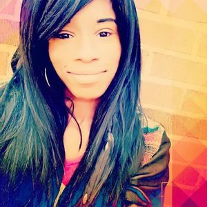 Meet your Posher, Regina